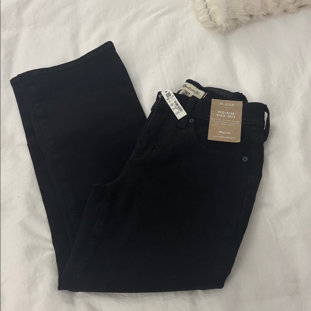 MADEWELL MID RISE KICK OUT JEANS - Picture 5 of 9